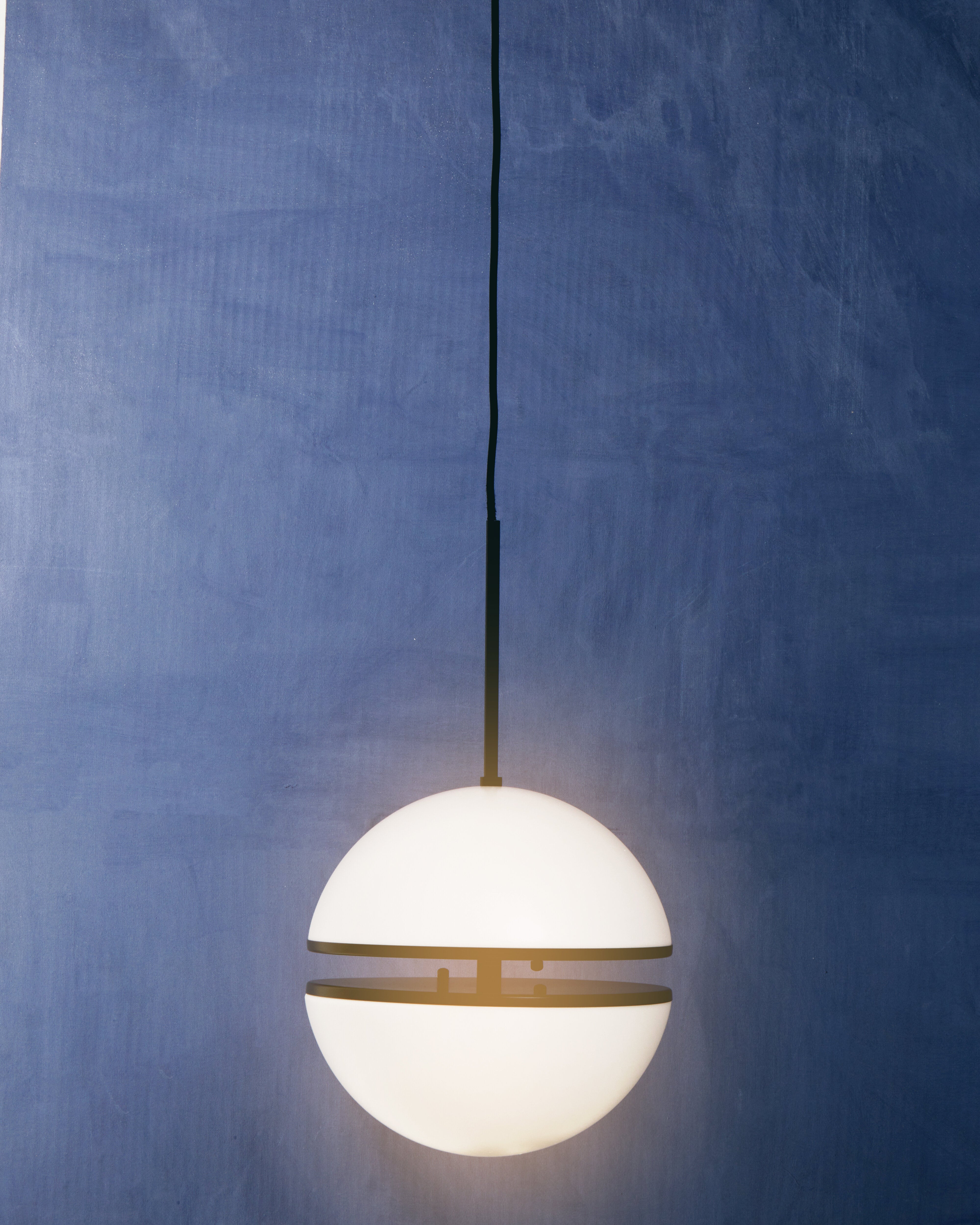 Abira Matte Black Pendant Light